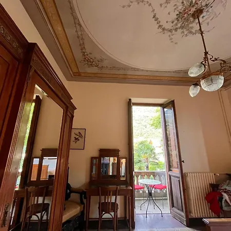 Del Castanar Pensionat Maccagno