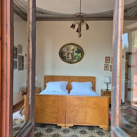 招待所 Del Castanar 3*